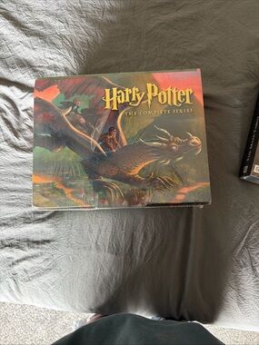 Warner Bros. The Complete Series Trading Card Box - Multicolor